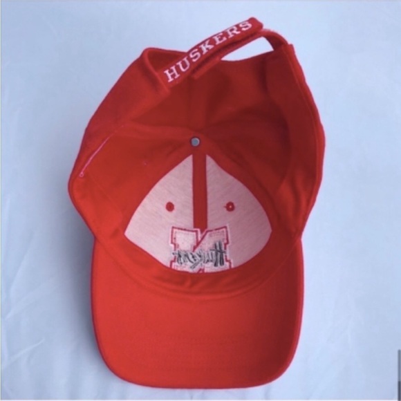 Captivating Headgear Nebraska Cornhuskers Adjustable Ball Cap - Picture 12 of 15